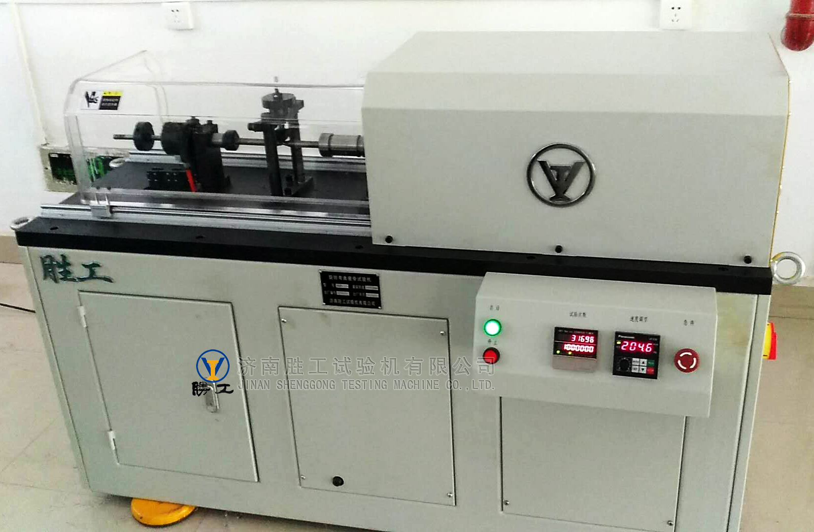 WXP-10旋轉(zhuǎn)彎曲疲勞試驗(yàn)機(jī)順利通過貴州某高校驗(yàn)收